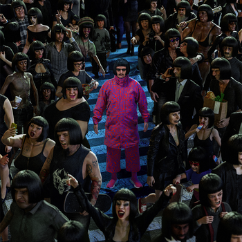 Album Alone In A Crowd de Oliver Tree