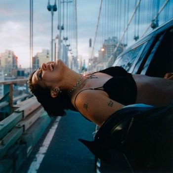 Album IS THIS THE END? de Chelsea Cutler