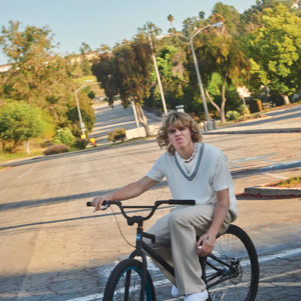 Portada de Thousand Miles