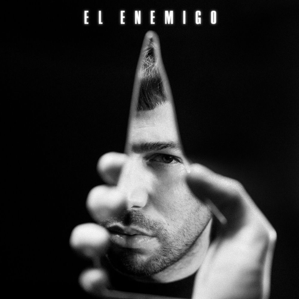 Portada de El Enemigo