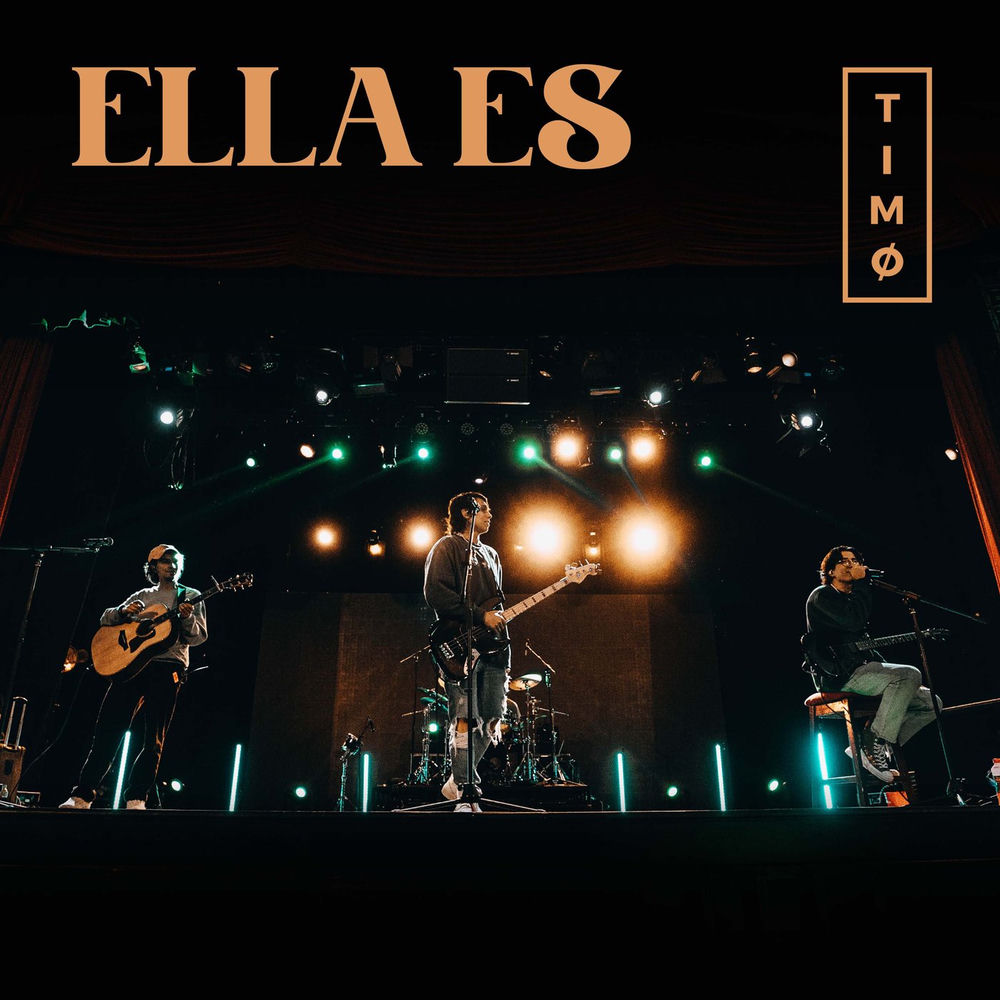 Portada de Ella Es