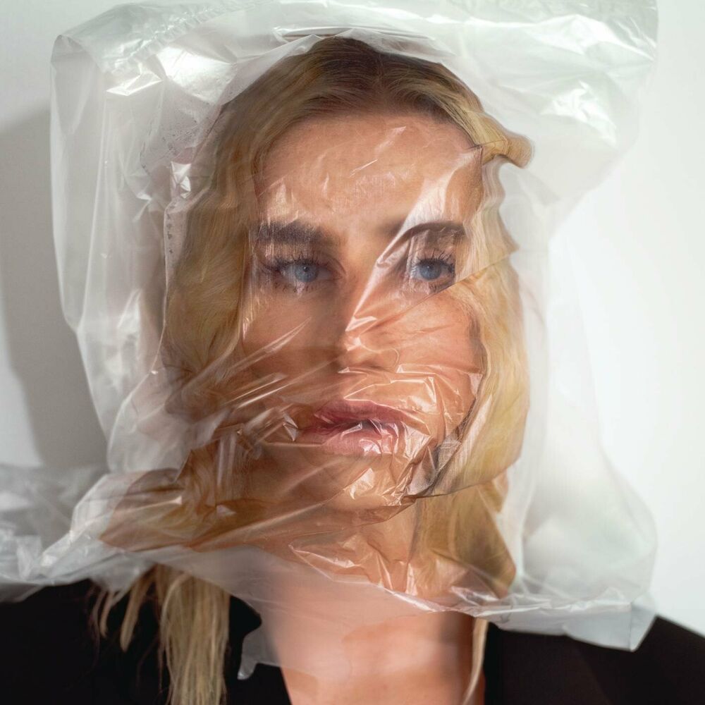 Portada de Fine Line